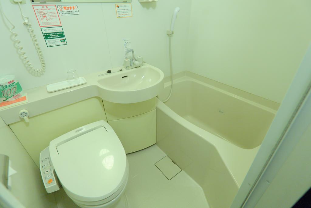 Washington R&B Hotel Sapporo Kita 3 Nishi 2 Екстериор снимка
